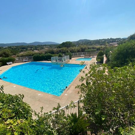 Mazet Dans Residence Avec Piscine Au Coeur Du Golfe De Saint-Tropez 코골렝 외부 사진
