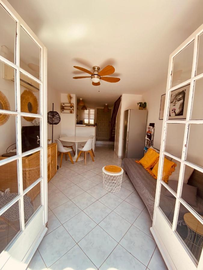 Mazet Dans Residence Avec Piscine Au Coeur Du Golfe De Saint-Tropez 코골렝 외부 사진